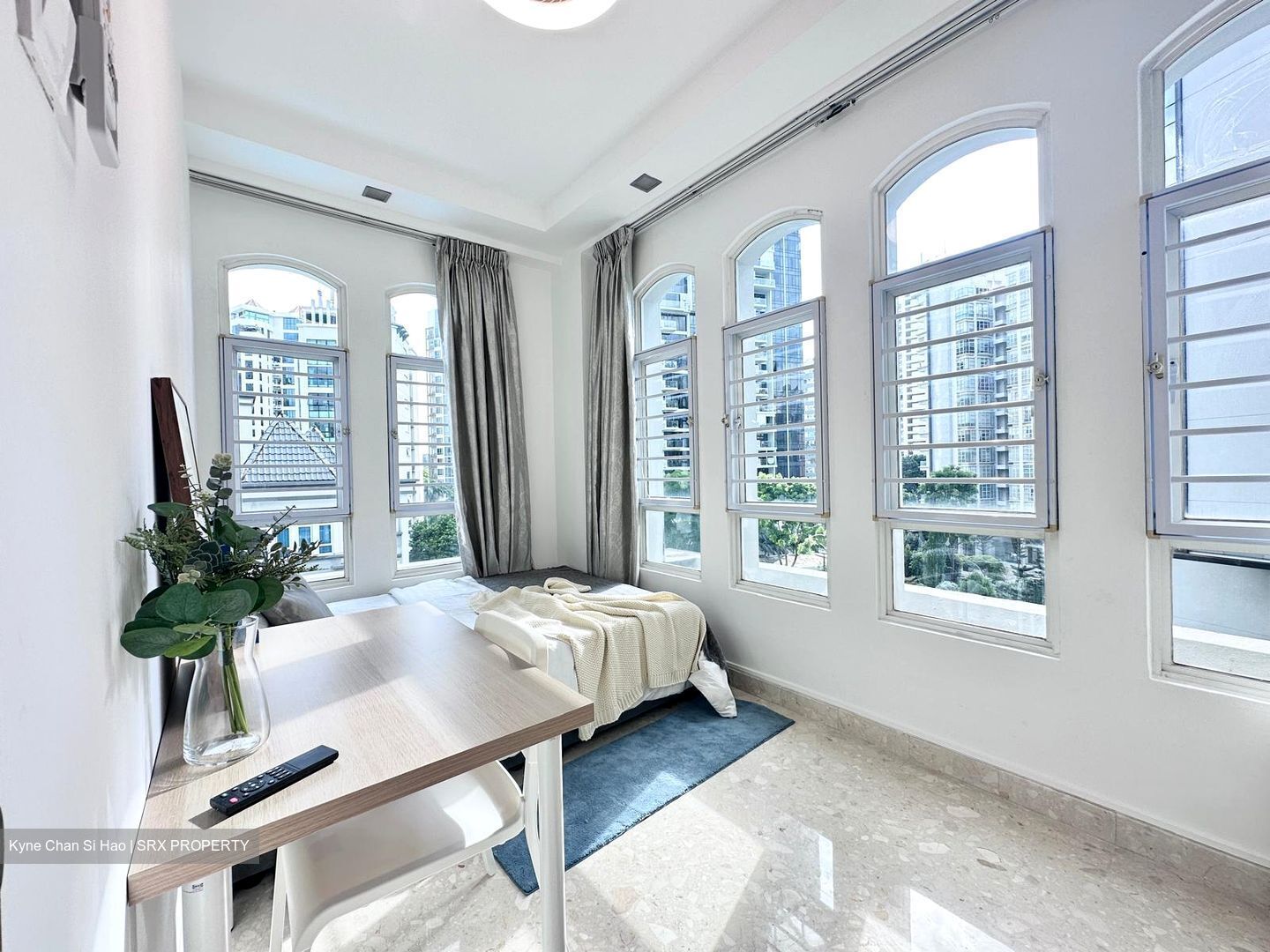 Chateau Le Fame (D10), Apartment #434643911